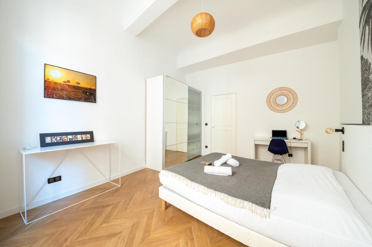 Le Saint Firmin Apartment Монпелие Екстериор снимка